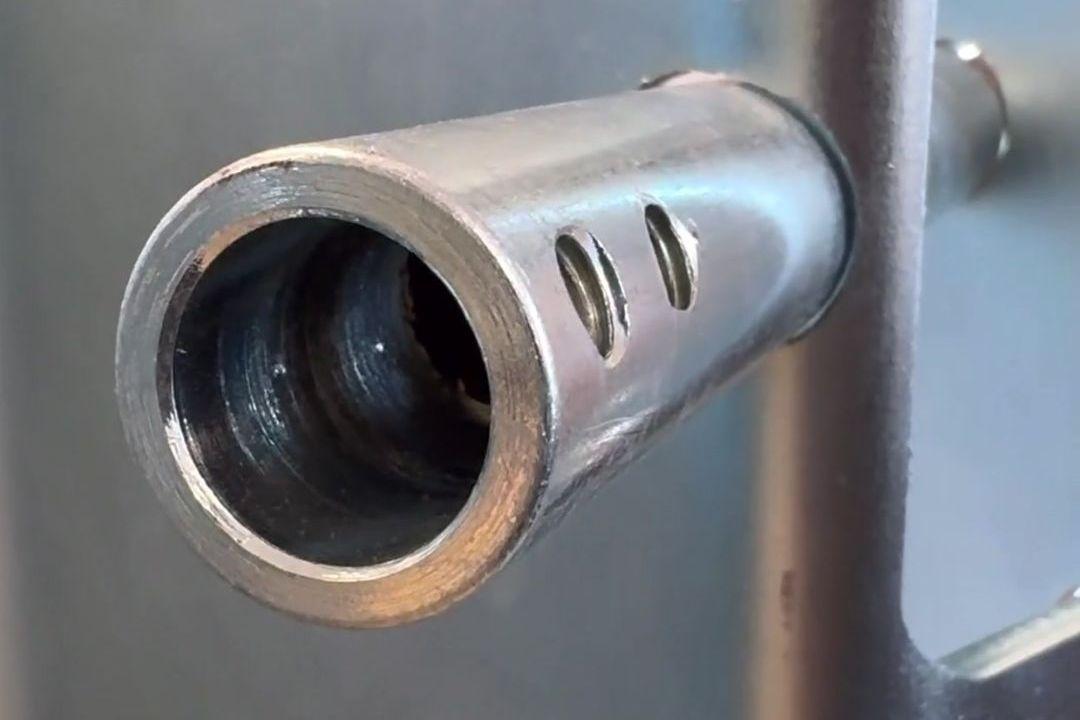 Schuine gaten in zetlijn
